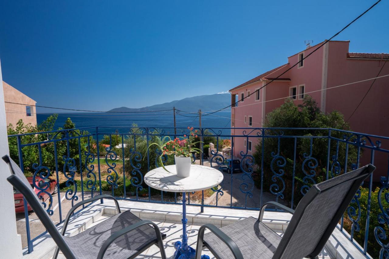 Myrto Apartments Agia Efimia Exterior photo